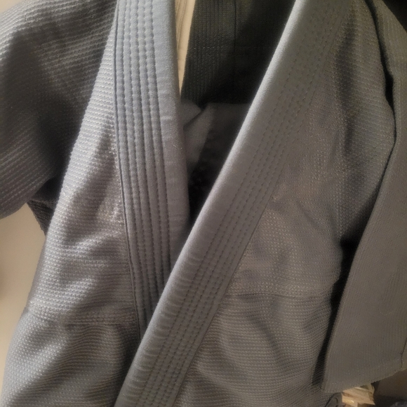 Jujitsu Gi size CO (Navy) and COO (Gray) - Picture 3 of 5